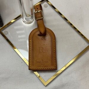 Louis Vuitton Tan Leather Luggage Tag with Gold Buckle